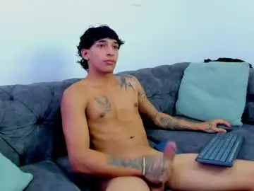 Chaturbate Free Porn Cam of kroywave