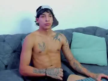 Chaturbate Free Live Porn of kroywave