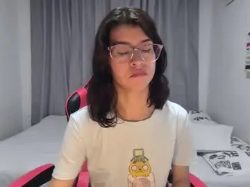 Chaturbate Live Sex Cam of sarahsmitt