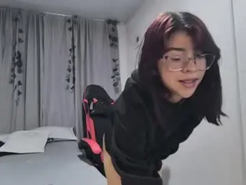 Chaturbate Live Sex Cam of sarahsmitt