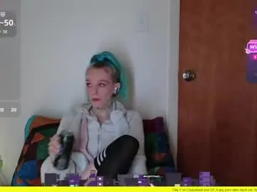 Chaturbate Live Sex Cam of shyohiogirl