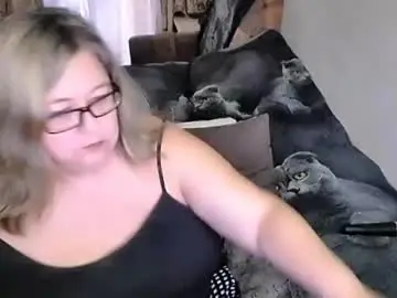 Chaturbate Best live sex cam show of tviks