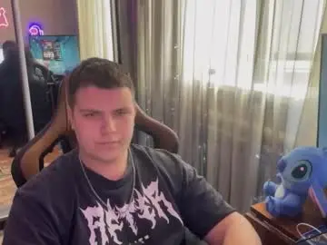 Chaturbate Best live sex cam show of arthurabel