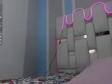 Chaturbate Free Porn Cam of maskedgirl01