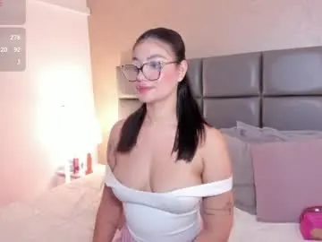 Chaturbate Watch Live Sex Cams of vera_price_