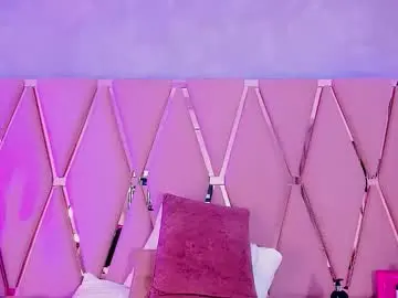 Chaturbate Sex Cam of emilyblack_1