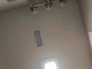 Chaturbate Live Sex Cam of handsomedaddy198924