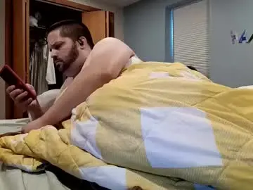 Chaturbate Live Sex Cam of handsomedaddy198924