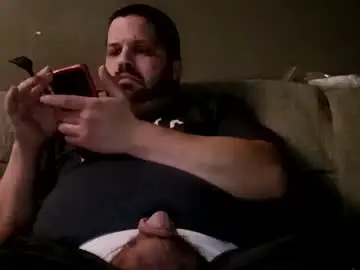 Chaturbate Free Porn Cam of handsomedaddy198924