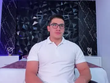 Chaturbate Live Sex Cam of jeffdaltton