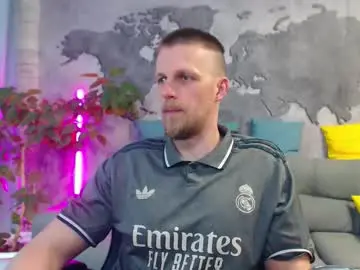 Chaturbate Nude Webcam of vikingchrisss