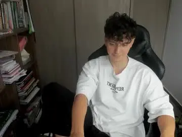 Chaturbate Nude Webcam of wolker_allan