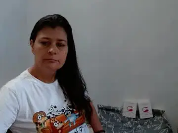 Chaturbate Adult Video Chat of adriana_milf