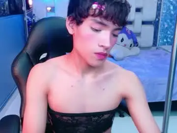 Chaturbate Best live sex cam show of isaacnova