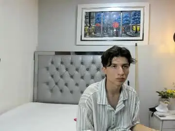 Chaturbate Adult Video Chat of marcoviolet
