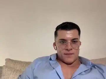 Chaturbate Watch Live Sex Cams of maximohoot