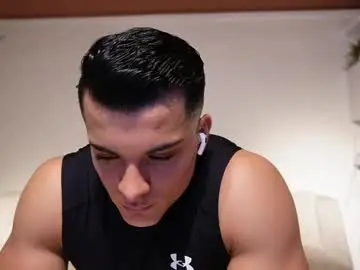 Chaturbate Live Sex of maximohoot