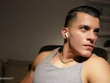 Chaturbate Sex Chat of maximohoot