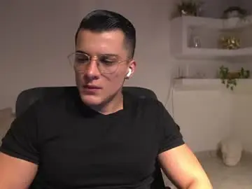 Chaturbate Live Porn of maximohoot