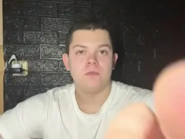 Chaturbate Watch Live Sex Cams of cutebutnaughty_