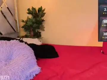 Chaturbate Live Sex Cam of marcela_davila1