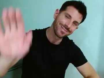 Chaturbate Free Live Porn of serafino94