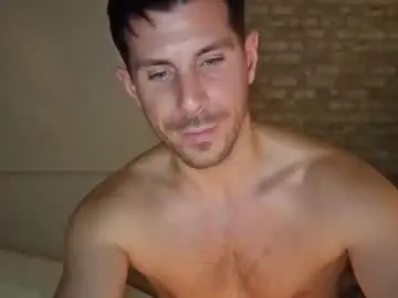 Chaturbate Watch Live Sex Cams of serafino94