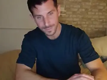 Chaturbate Watch Live Sex Cams of serafino94