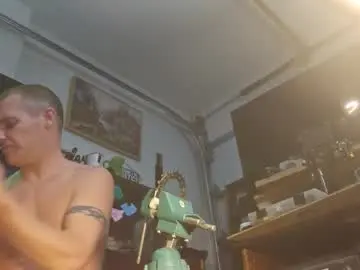 Chaturbate Free Live Porn of str8foryouguy