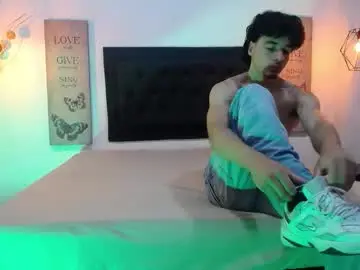 Chaturbate Adult Webcams of adams_collins_