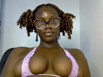 Chaturbate Best Webcam of black_petitqueen12