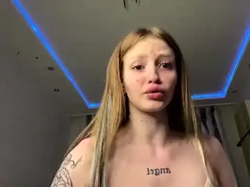 Chaturbate Free Porn Cam of hip_hop_baby