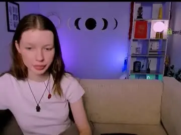 Chaturbate Live Sex Cam of khloebeauty