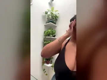 Chaturbate Adult Webcams of mariana_c