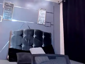 Chaturbate Free Live Porn of sky_jules