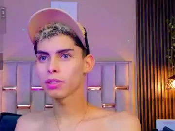 Chaturbate Free Live Porn of sky_jules