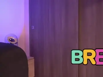 Chaturbate Free Live Porn of violetta_swift_