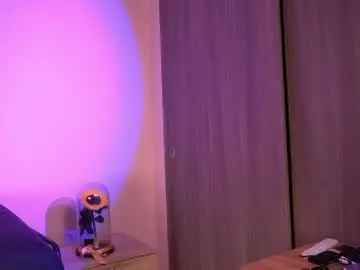 Chaturbate Adult Video Chat of violetta_swift_