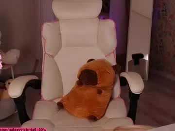 Chaturbate Live Porn of brilliantvictoria