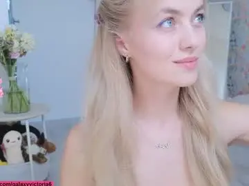 Chaturbate Best live sex cam show of brilliantvictoria