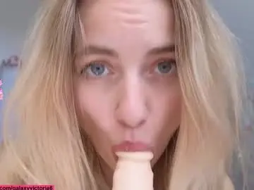 Chaturbate Best live sex cam show of brilliantvictoria