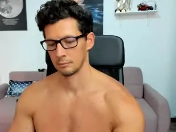 Chaturbate Best live sex cam show of brutusk1