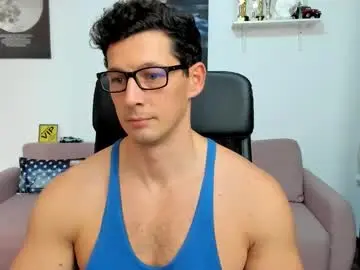 Chaturbate Watch Live Sex Cams of brutusk1