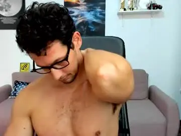 Chaturbate Live Sex Cam of brutusk1