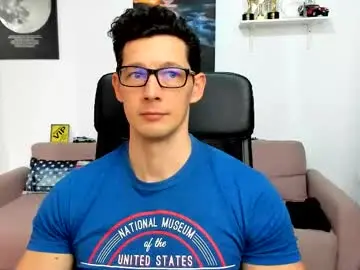 Chaturbate Live Sex Cam of brutusk1