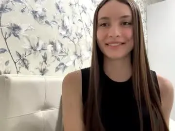 Chaturbate Live Sex Cam of darceydavie