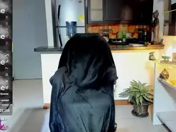 Chaturbate Live Sex Cam of dominic_joness