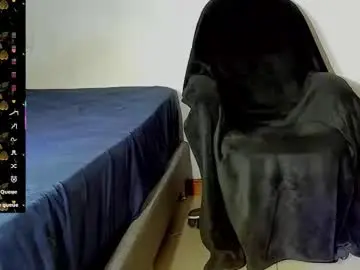 Chaturbate Live Sex Cam of dominic_joness