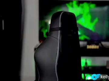 Chaturbate Free Live Porn of kellytesh