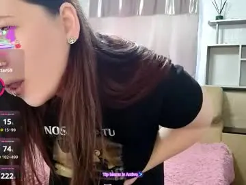 Chaturbate Free Live Porn of semisweetdream